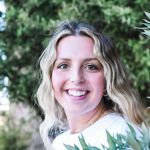 Meet your Posher, Ally